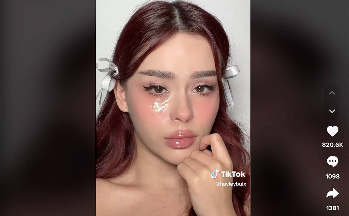 how-to-tutorial-sad-crying-girl-makeup