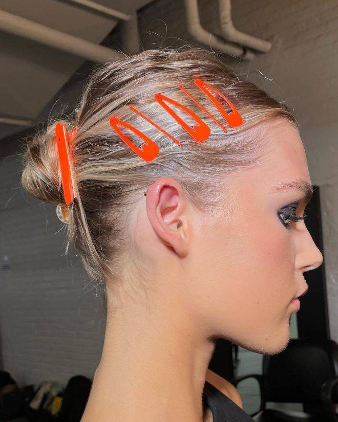 Accessorize Your Tresses with Clippy Barrette Hairstyles for a Luxe Look