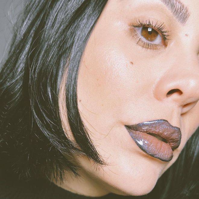 Unleash Your Inner Rockstar with the Power of Black Lip Liner