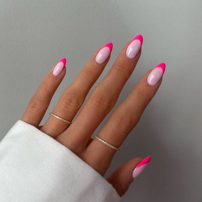 Why We Are In Love With the Two-Tone French Manicure