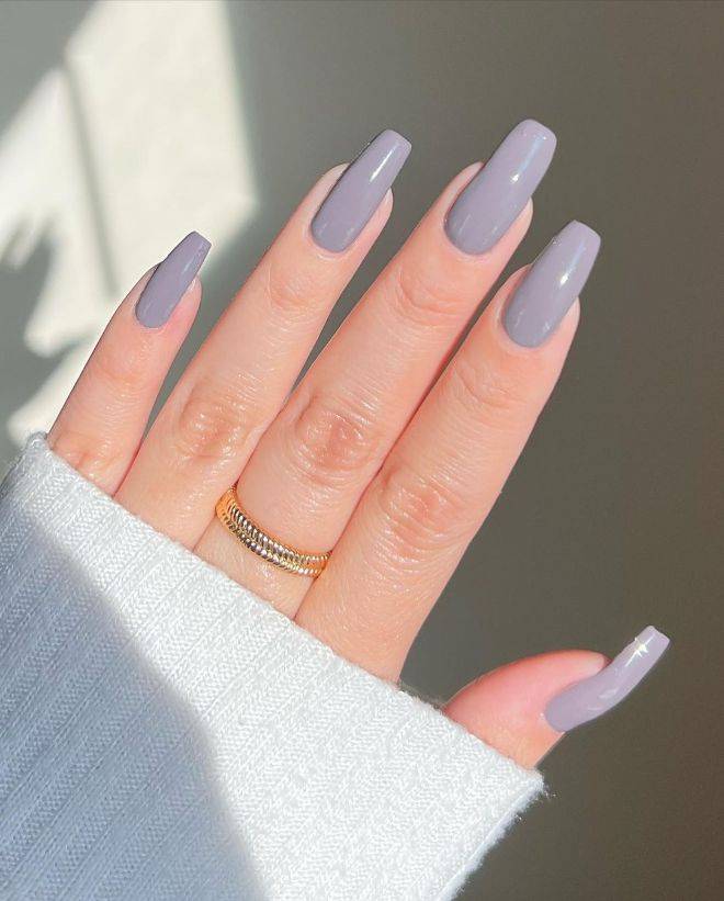 7 Gray Manicure Ideas to Look Graceful