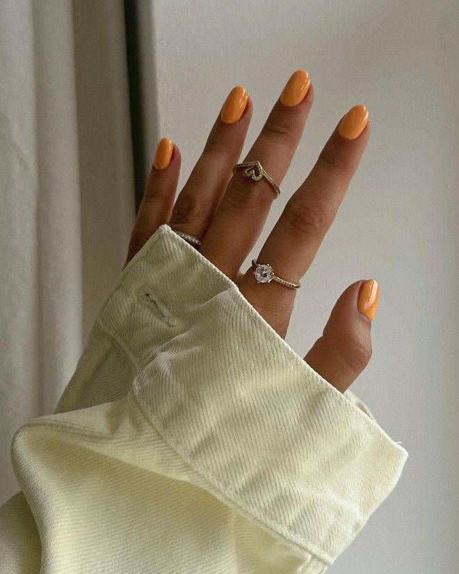 Some Pretty Nail Colors Every Fashion Lover Needs