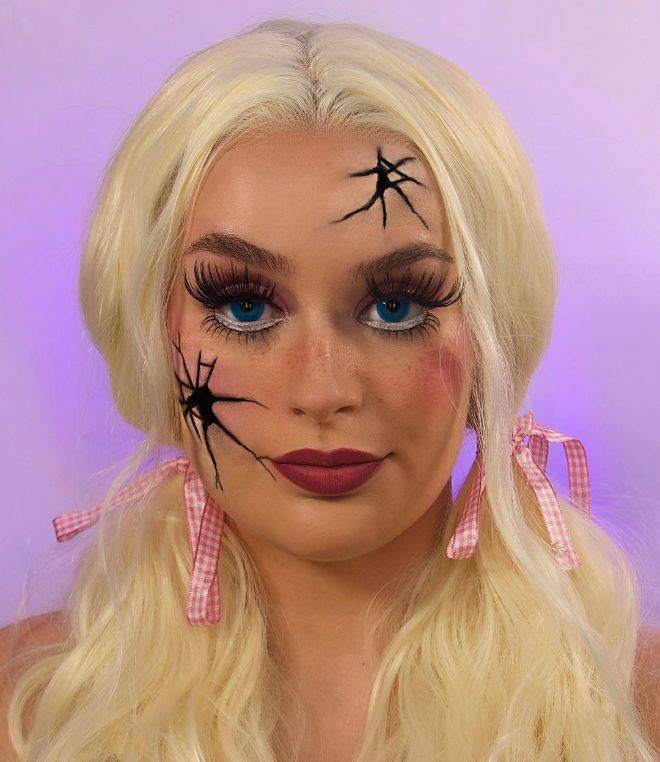 The 7 Spookiest Halloween Makeup Ideas of All Time