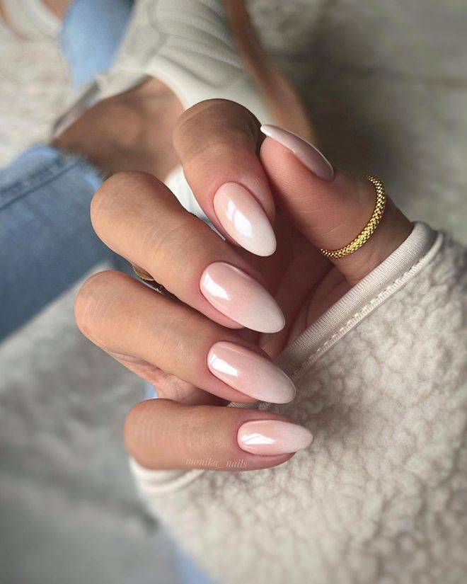 Emulate the 7 Stunning Hailey Bieber's Manicure Styles