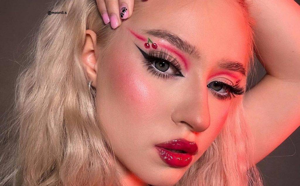 7 Ideas to Slay with Sensational Cherry Makeup Looks
