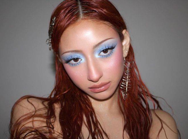 Winter Makeup Trends Are Taking Over The Internet In 2023