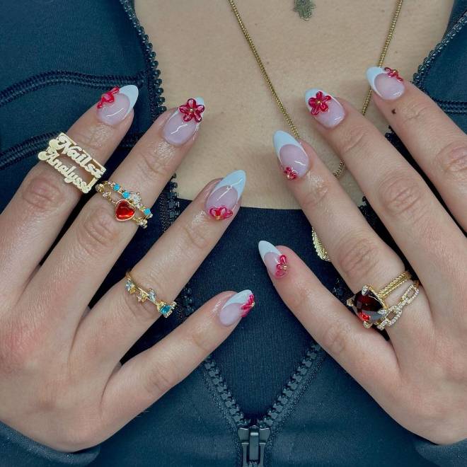 Summer Floral Manicure Trend is Taking Over Instagram
